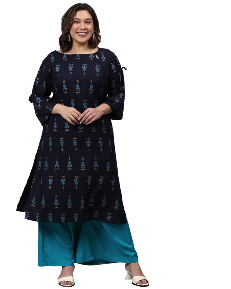 Front of a model wearing a size 4XL Floral Motif Kurta Set in Navy by Instafab Plus. | dia_product_style_image_id:297291